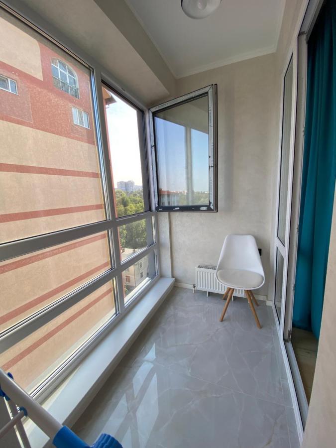 Apartament Lux Кишинёв Экстерьер фото