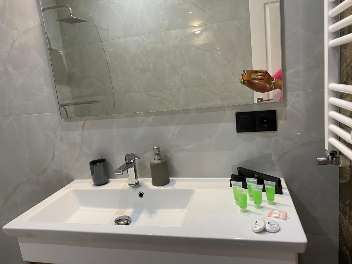 Apartament Lux Кишинёв Экстерьер фото